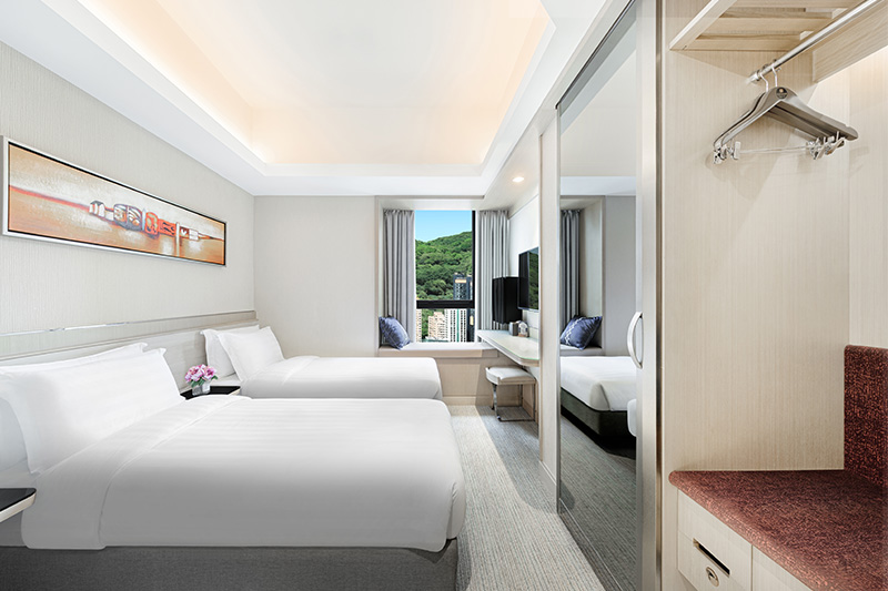 Cosy double room with warm wooden interior